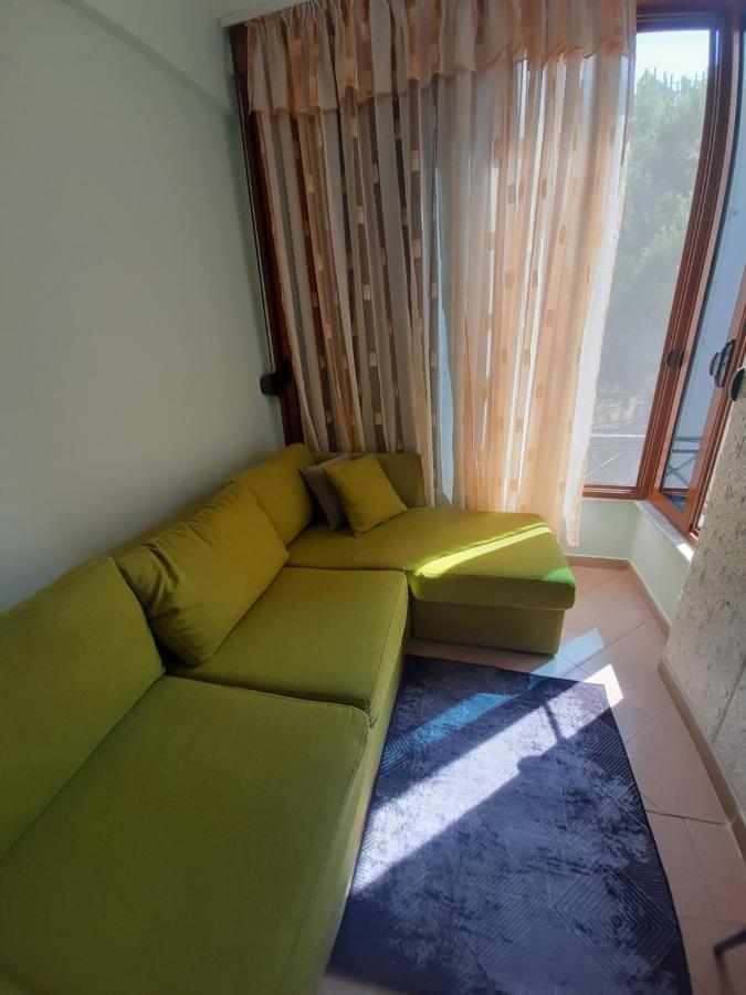 Ema'S Apartment Δυρράχιο Εξωτερικό φωτογραφία
